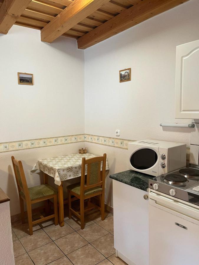 Ibolya Vendeghaz Apartment Kehidakustany Bagian luar foto